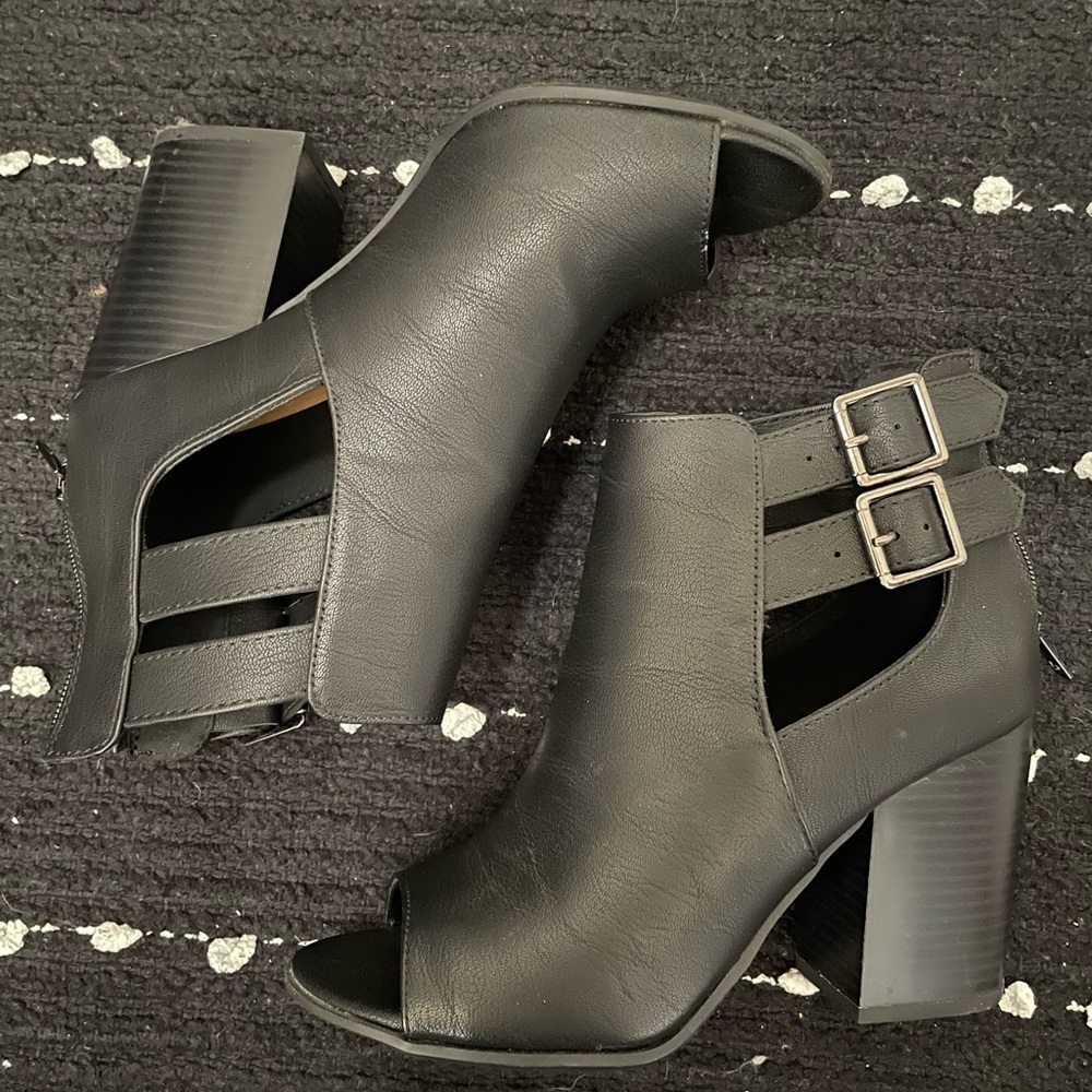 Women Chunky Block Heel
